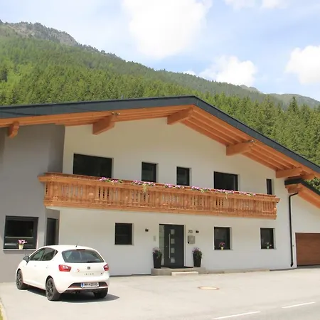 Bergglueck Sankt Leonhard im Pitztal